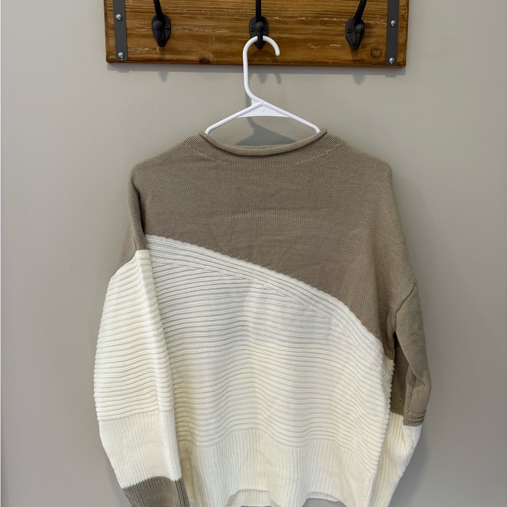 Two-Tone Sweater in Cream and Tan